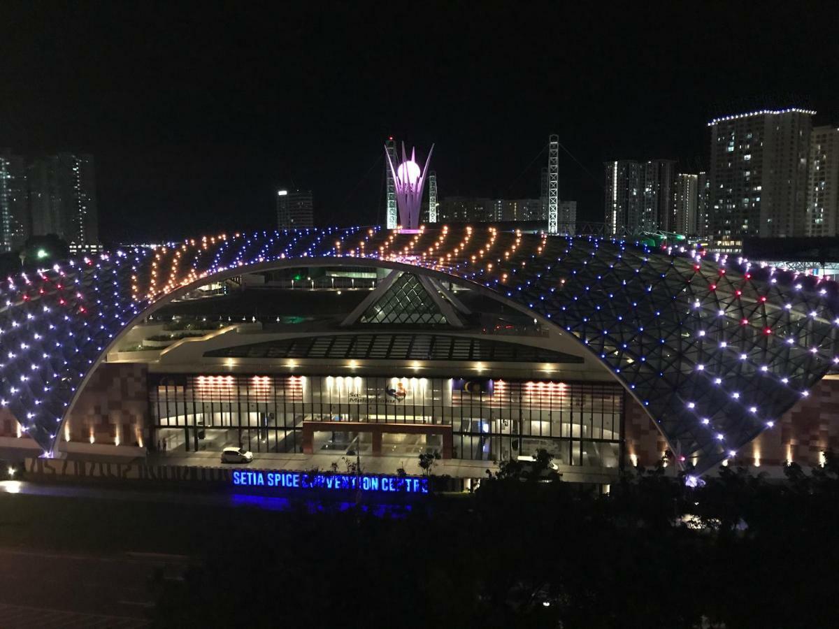 Spice Tunas 3B2B House Bayan Lepas Exterior foto